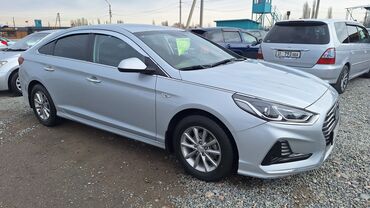 без первоначального взноса машина: Hyundai Sonata: 2017 г., 2 л, Автомат, Газ, Седан