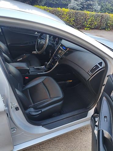 Hyundai: Hyundai Sonata: 2011 г., 2 л, Автомат, Газ, Седан — 6