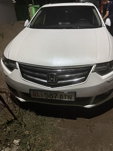 продаю авто в аварийном состоянии: Honda Accord: 2012 г., 2.4 л, Автомат, Газ, Седан