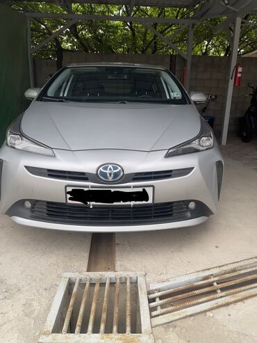продаю тойота марк 2: Toyota Prius: 2019 г., 1.8 л, Автомат, Гибрид