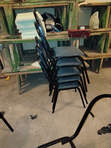 Divan və kreslo dəstləri: Mebellərin sifarişi və təmiri. Rayonlara çatdırılma var. Ətraflı -da lalafo.az — 13 Divan və kreslo dəstləri: Mebellərin sifarişi və təmiri. Rayonlara çatdırılma var. Ətraflı — 13