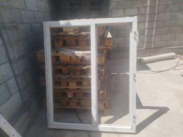 Готовые окна: Пластиковое готовое окно, Другой тип, Б/у, Без установки