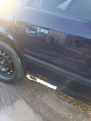 Audi: Audi 100: 1993 г., 2 л, Механика, Бензин, Седан — 6