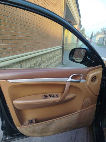 Porsche: Porsche Cayenne: 4.5 l | 2004 il 242000 km Ofrouder/SUV — 18