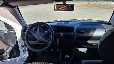 Volkswagen: Volkswagen Vento: 1996 г., 1.8 л, Механика, Бензин, Седан — 7