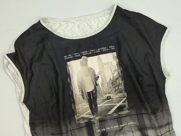 bluzka w geometryczne wzory: Women`s T-shirt, size 2XL (EU 44)