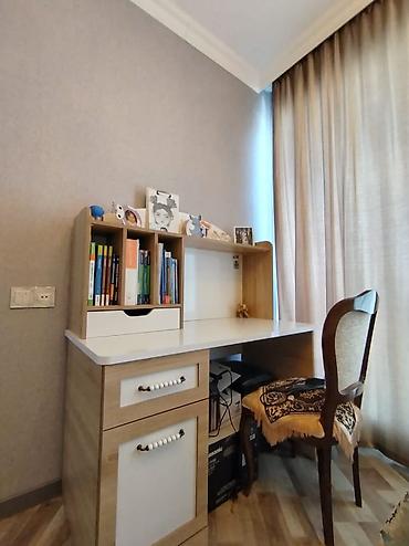купить детскую коляску бу: Yazi masasi 120man satilir
Yaxhsi veziyyetdedi
Unvan masazir
Sabiwbaki — 1