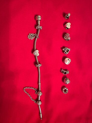 оригинальные украшения бишкек: Pandora ori̇gi̇nal, браслет с 13 шармами. 925 проба. Сам браслет