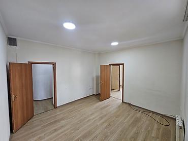 Аренда офисов: Вефа ТЦ Сдается офисное помещение Площадь: 70м2 Второй этаж В — 5