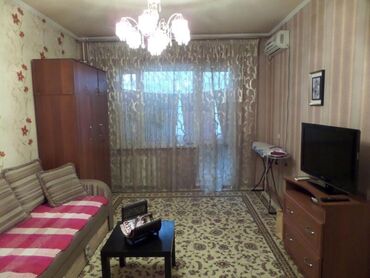 квартира гоголя: 1 комната, 34 м², 105 серия, 2 этаж, Старый ремонт