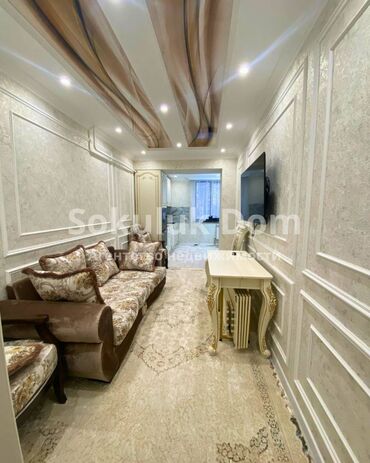 Продажа квартир: 3 комнаты, 65 м², 1 этаж — 3