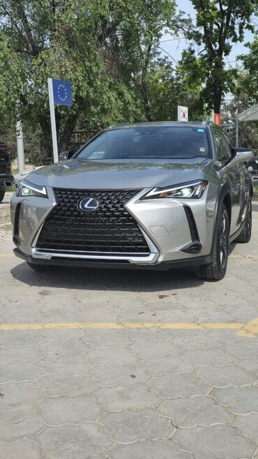 лексус нх 300 гибрид: Lexus : 2018 г., 2 л, Автомат, Гибрид
