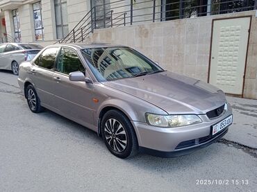 малометражки машины купить: Honda Accord: 2001 г., 1.8 л, Автомат, Бензин, Седан