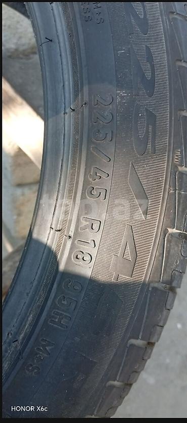 diski 15: Pirelli markalı 4 ədəd təkər satılır 📏Ölçülər: →2 ədəd 225/45 R18, →2 — 3