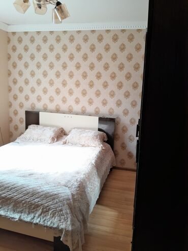 Bağ evlərinin satışı: Bakı, Novxanı, 500 kv. m, 6 otaqlı, Qaz, İşıq, Su -da lalafo.az — 4 Bağ evlərinin satışı: Bakı, Novxanı, 500 kv. m, 6 otaqlı, Qaz, İşıq, Su — 4