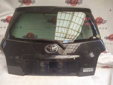 toyota i road: Крышка багажника Toyota