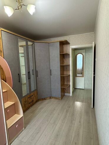 Продажа домов: 2 комнаты, 43 м², 104 серия, 3 этаж, Евроремонт