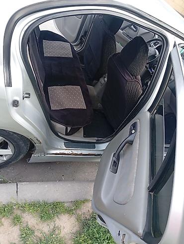 Nissan: Nissan Primera: 2000 г., 1.8 л, Механика, Бензин, Лифтбек — 25