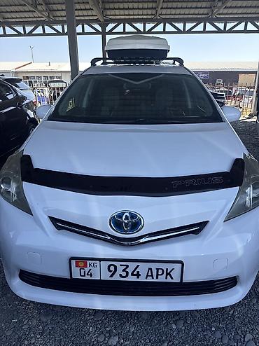 bud e9: Toyota Prius V: 2013 г., 1.8 л, Автомат, Гибрид, Универсал — 1