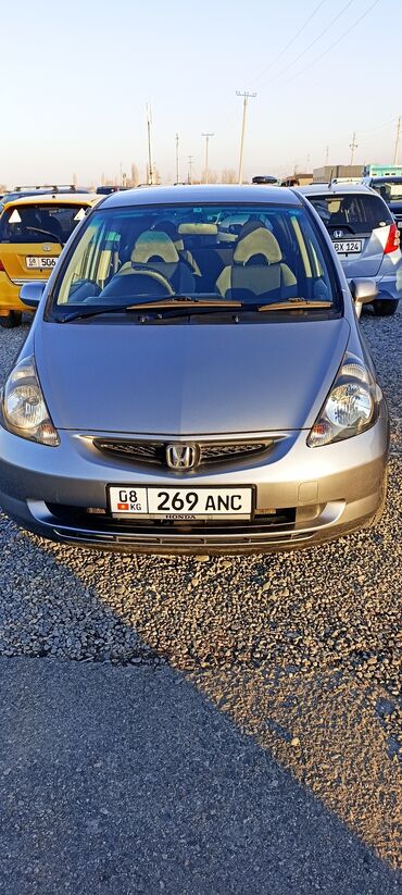 Honda: Honda Fit: 2003 г., 1.3 л, Вариатор, Бензин, Хэтчбэк