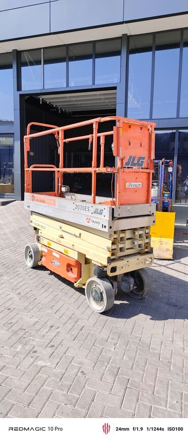 Аренда подъёмника: Ножничный подъемник JLG 2030 ES Электрический подъемник Год: 2020 — 9