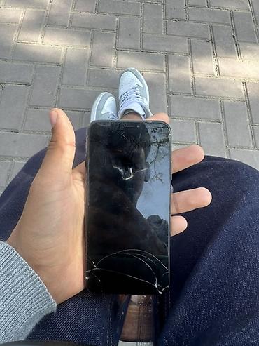 айфон в рассрочку: IPhone X, фейс айди работает трутон есть память 256 гб на фото видны — 2
