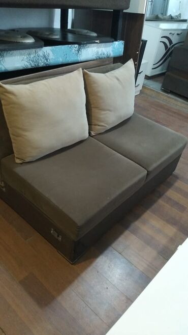 islenmis metbex divanlari: Divan, İşlənmiş, Açılan, Bazasız, Parça, Ödənişli çatdırılma
