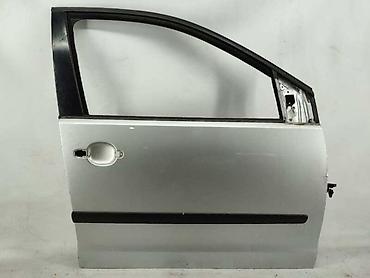 1.5 dci delphi: VRATA PREDNJA DESNA ZA VOLKSWAGEN POLO OD 2001. DO 2010. GOD. | — 1