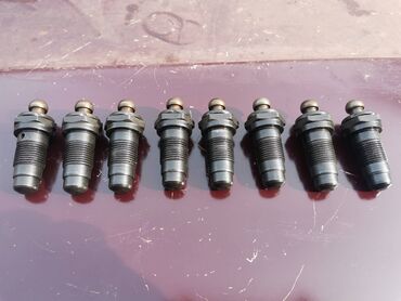 Auto delovi: Hidropodizac Lada 21214i Niva 1.7i. Polovno, ocuvano. Skinuto sa — 2