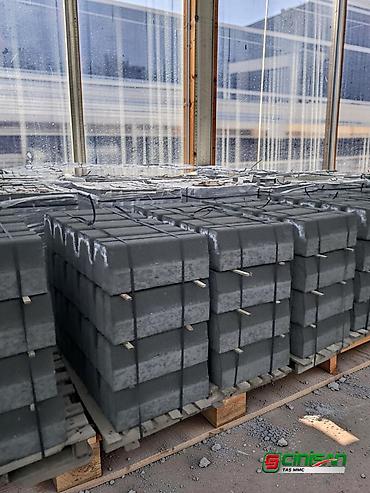 heyet ucun tamet: 🏗️ Həyətinizə və layihələrinizə premium görünüş qatın! 🔹 Çinisan Taş — 8