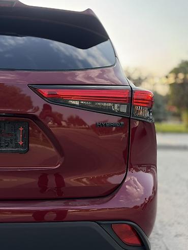 crv 2: Toyota Highlander: 2022 г., 2.5 л, Гибрид, Кроссовер — 4