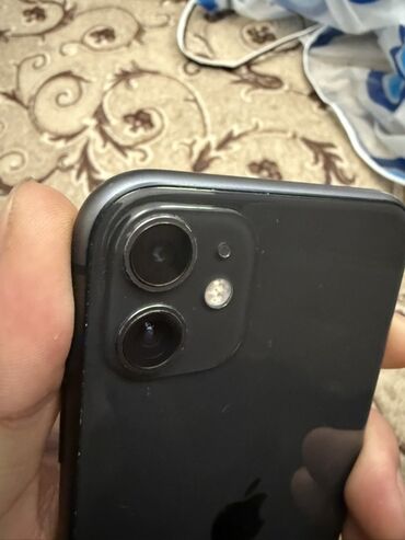 Apple iPhone: IPhone 11, Б/у, 128 ГБ, Черный, Коробка, 79 % — 1