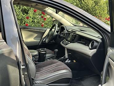 Продажа авто: Toyota RAV4: 2017 г., 2.5 л, Бензин, Кроссовер — 9