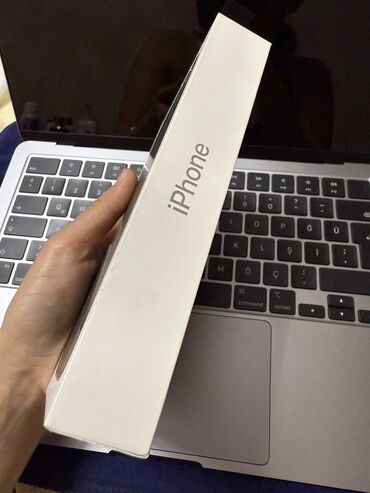 iphone 16 bakıda: IPhone 16 Pro, 256 GB, Natural Titanium, Sənədlərlə, Zəmanət, Face ID