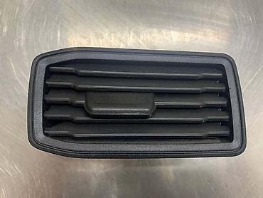 solarni punjac za akumulator: OTVOR VENTILACIJE ZA VOLKSWAGEN CADDY - 2KS819702 | Otvor — 3