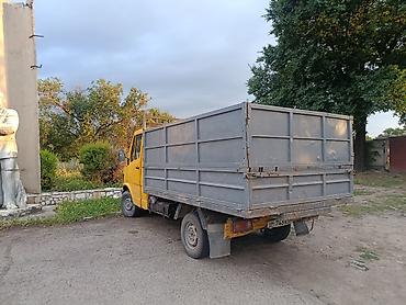 мтс 80: Всем доброго времени и суток.Продаю Мерседес т1 Сапог.Год выпуска — 3