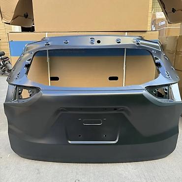 aksesuarlar: Məhsul: Arxa baqaj qapağı (liftgate/tailgate) – GMC Terrain 2022-2024 — 2