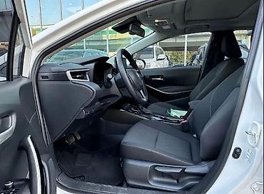 corola: Toyota Corolla: 2024 г. — 4