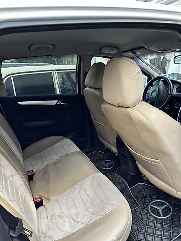 мерседес ешка: Mercedes-Benz B-Class (W245) – ağ rəngli kompakt minivan/hetçbek — 6