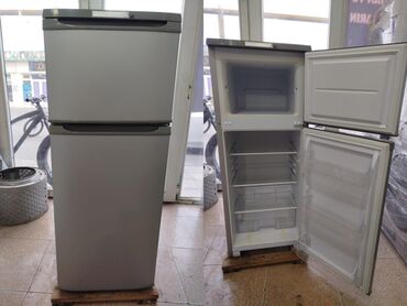 xaladenık: Soyuducu satılır 230 manat. çatdırılma pulsuzdur. zəmanət