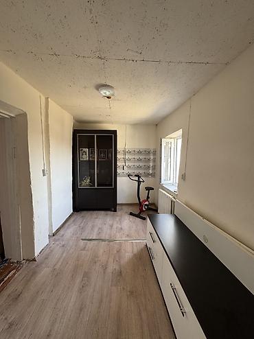 Продажа коттеджей и домов: ✨Продаётся дом в с. Сокулук✨ 🏡Характеристики: • Участок - 15 соток • at lalafo.kg — 9 Продажа коттеджей и домов: ✨Продаётся дом в с. Сокулук✨ 🏡Характеристики: • Участок - 15 соток • — 9