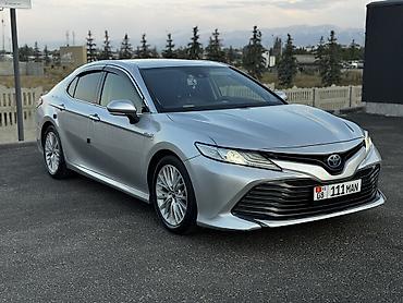 жак т 9: Toyota Camry: 2017 г., 2.5 л, Автомат, Гибрид — 2
