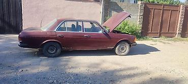 lancer 9: Mercedes-Benz E-Class: 1985 г., 2.3 л, Механика, Бензин, Седан — 1