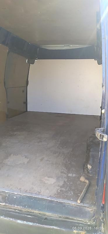 w210 qapı: Ford Transit yük mikroavtobusu - Korpusu: Uzadılmış və hündür damlı — 2