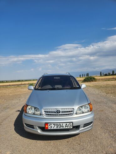 набор ключей в чемодане цена: Toyota Ipsum: 2000 г., 2 л, Автомат, Бензин, Минивэн