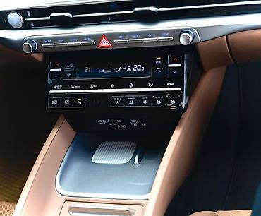 hunday: Hyundai Grandeur: 2023 г., 1.6 л, Гибрид, Седан — 7
