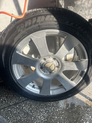 teker avadanligi: İşlənmiş Şin Bridgestone 225 / 55 / R 17