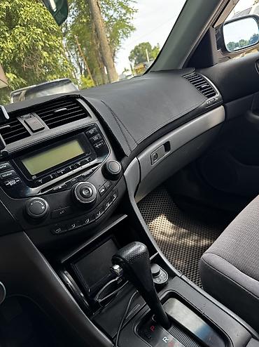 Продажа авто: Honda Accord: 2004 г., 2.4 л, Автомат, Газ, Седан — 10