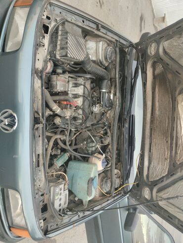 фольксваген sharan: Volkswagen Passat: 1989 г., 1.8 л, Механика, Бензин, Универсал