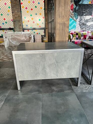 Офисные столы: Офисные столы перегородками от производителя недорого — 29